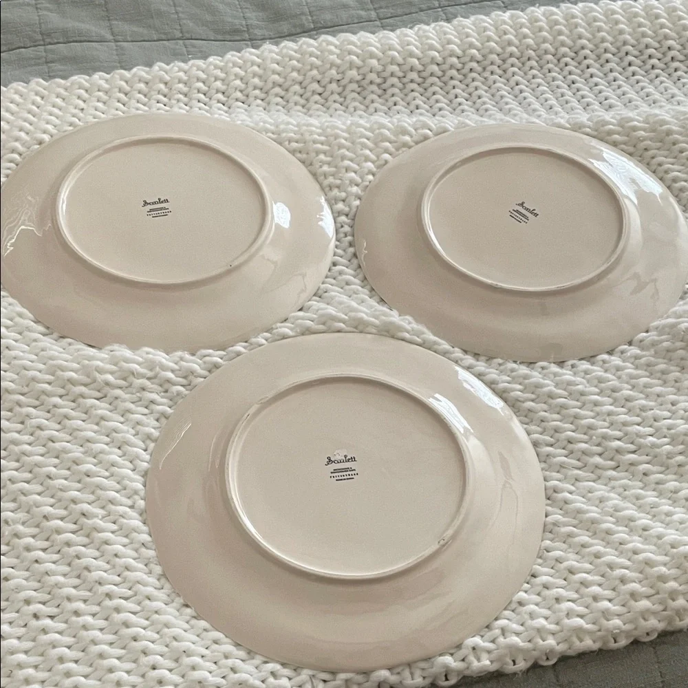 Pottery Barn Scarlett Cream Paisley Ceramic Dinner Plates - Set of 3